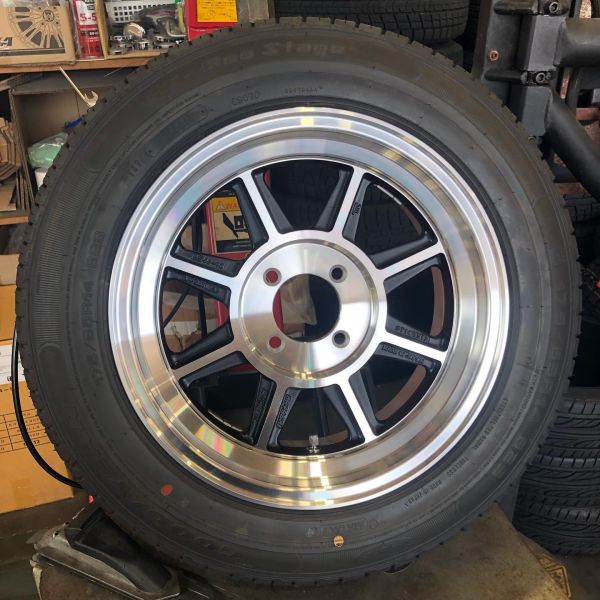 14インチ 6.5J 175/65R14 ホイール装着例 - CARSERVICE GRAVITY