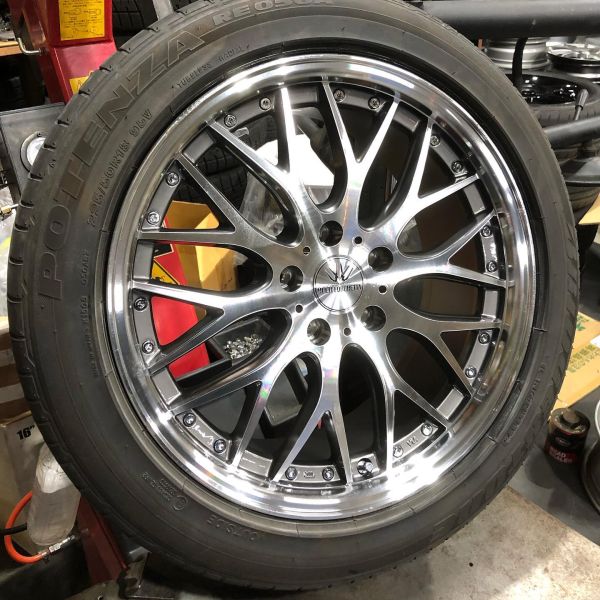 18インチ 8J 225/50R18 ホイール装着例 - CARSERVICE GRAVITY