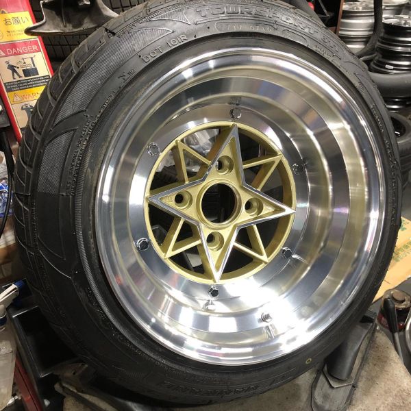 14インチ 9J 175/60R14 ホイール装着例 - CARSERVICE GRAVITY