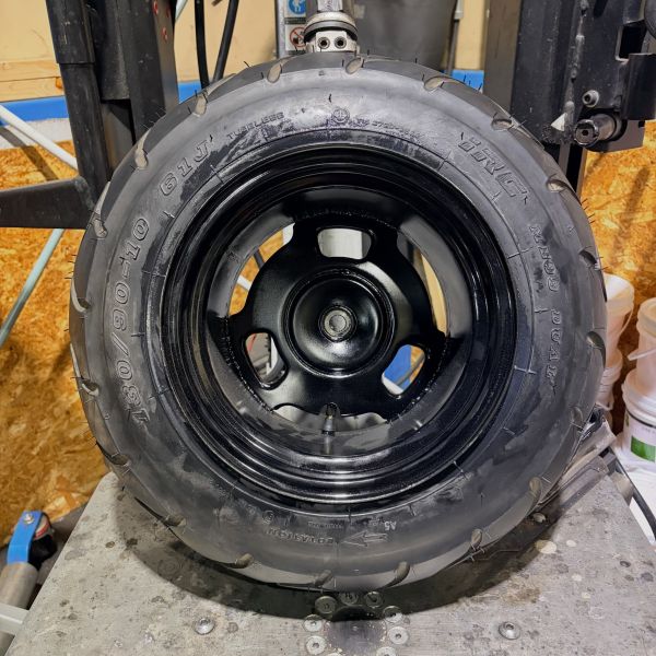 10インチ 7J 130/90R10 ホイール装着例 - CARSERVICE GRAVITY