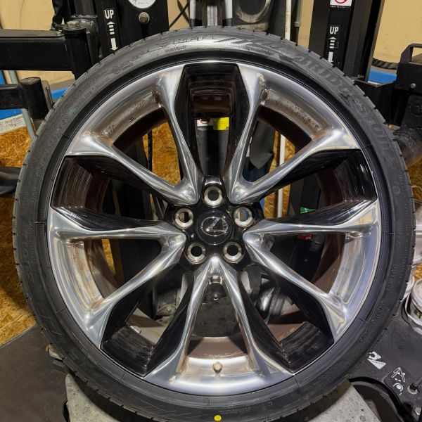 21インチ 8.5J 245/40R21 ホイール装着例 - CARSERVICE GRAVITY